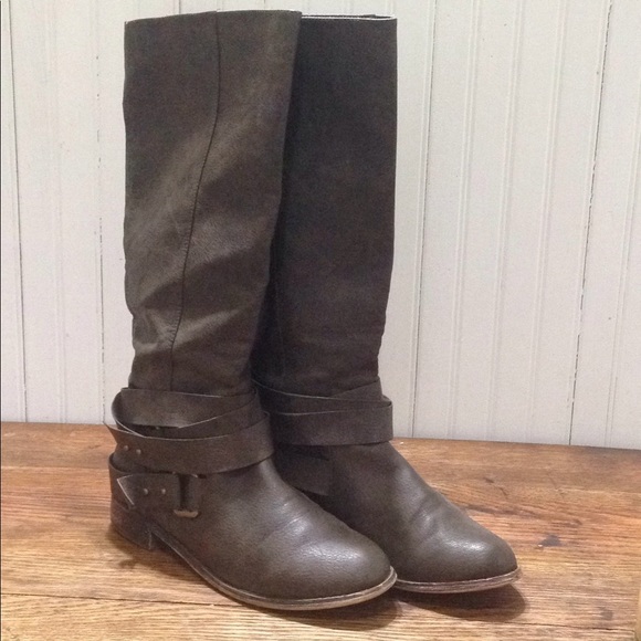 Ecote Shoes - ecote urban outfitters brown boots size 8.5